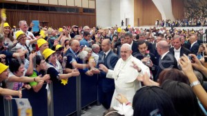 papa-francesco-la-nostra-famiglia-roma-ottobre-2014-vivimedia