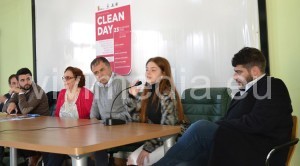 iniziativa-clean-day-liceo-marco-galdi-novembre-2016-cava-de-tirreni-vivimedia