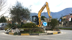 rotatoria-padre-pio-inizio-lavori-cava-de-tirreni-febbraio-2018-vivimedia